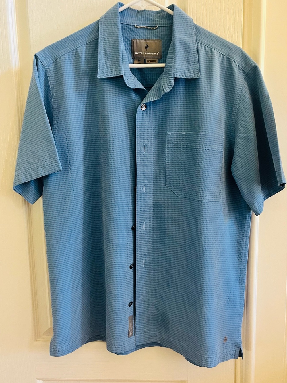 Men’s Button Down shirt sleeve, medium blue Royal Robbins